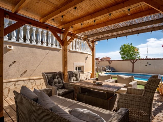 Chalet de 5 habitaciones en Ciudad Quesada, Rojales en venta con piscina garaje - 595.000 € (Ref: 10075633)