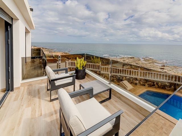 4 slaapkamer Villa te koop in Cabo Cervera, Torrevieja met zwembad garage - € 990.000 (Ref: 10078340)