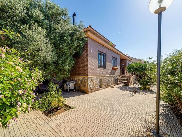 4 sypialnia Willa na sprzedaż w La Mata, Torrevieja z basenem garażem - 850 000 € (Ref: 10078341)