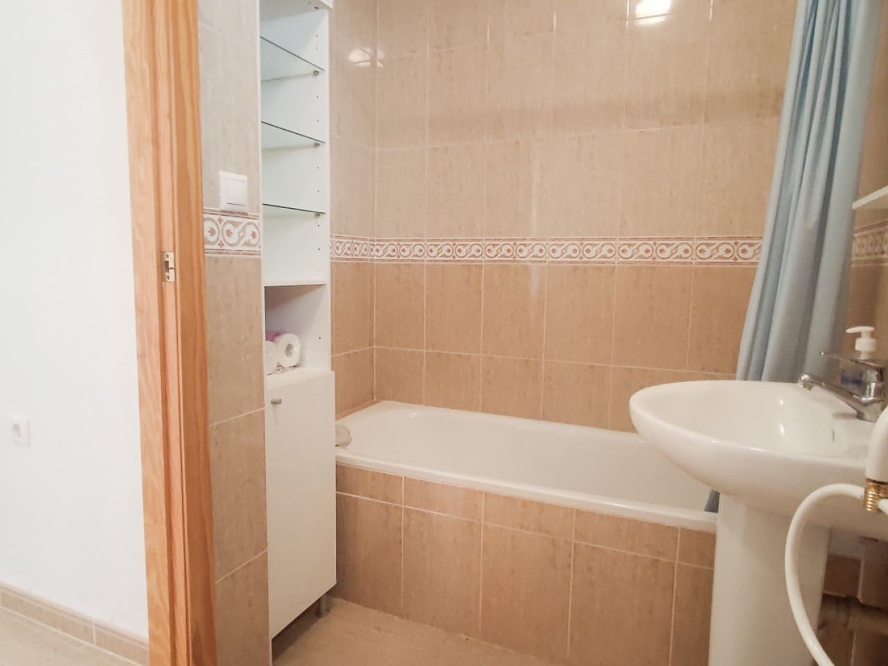 2 makuuhuone Rivitalo myytävänä paikassa Avileses - 115 000 € (Ref: 10078342)