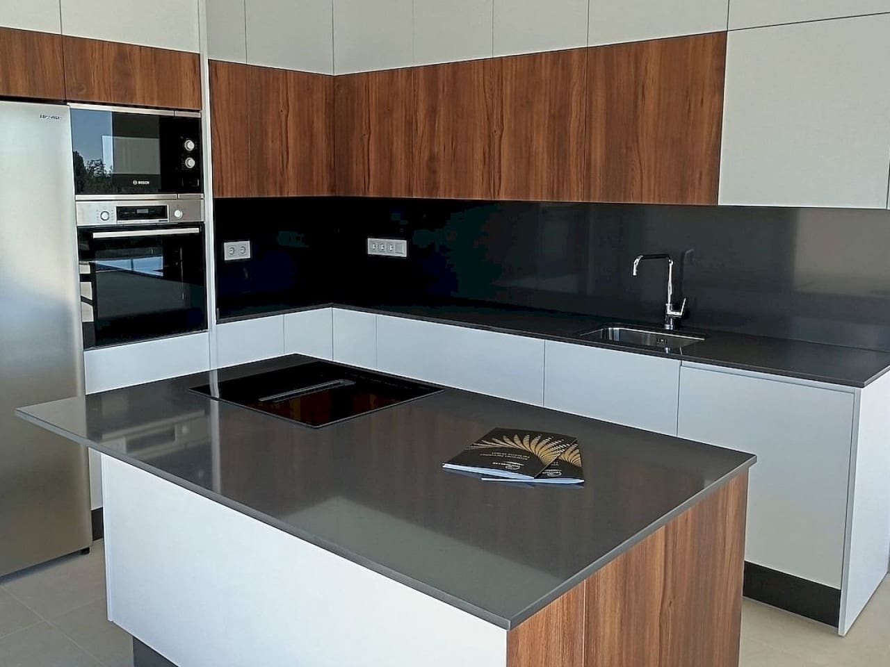3 slaapkamer Villa te koop in Pilar de la Horadada met zwembad garage - € 670.000 (Ref: 10094617)