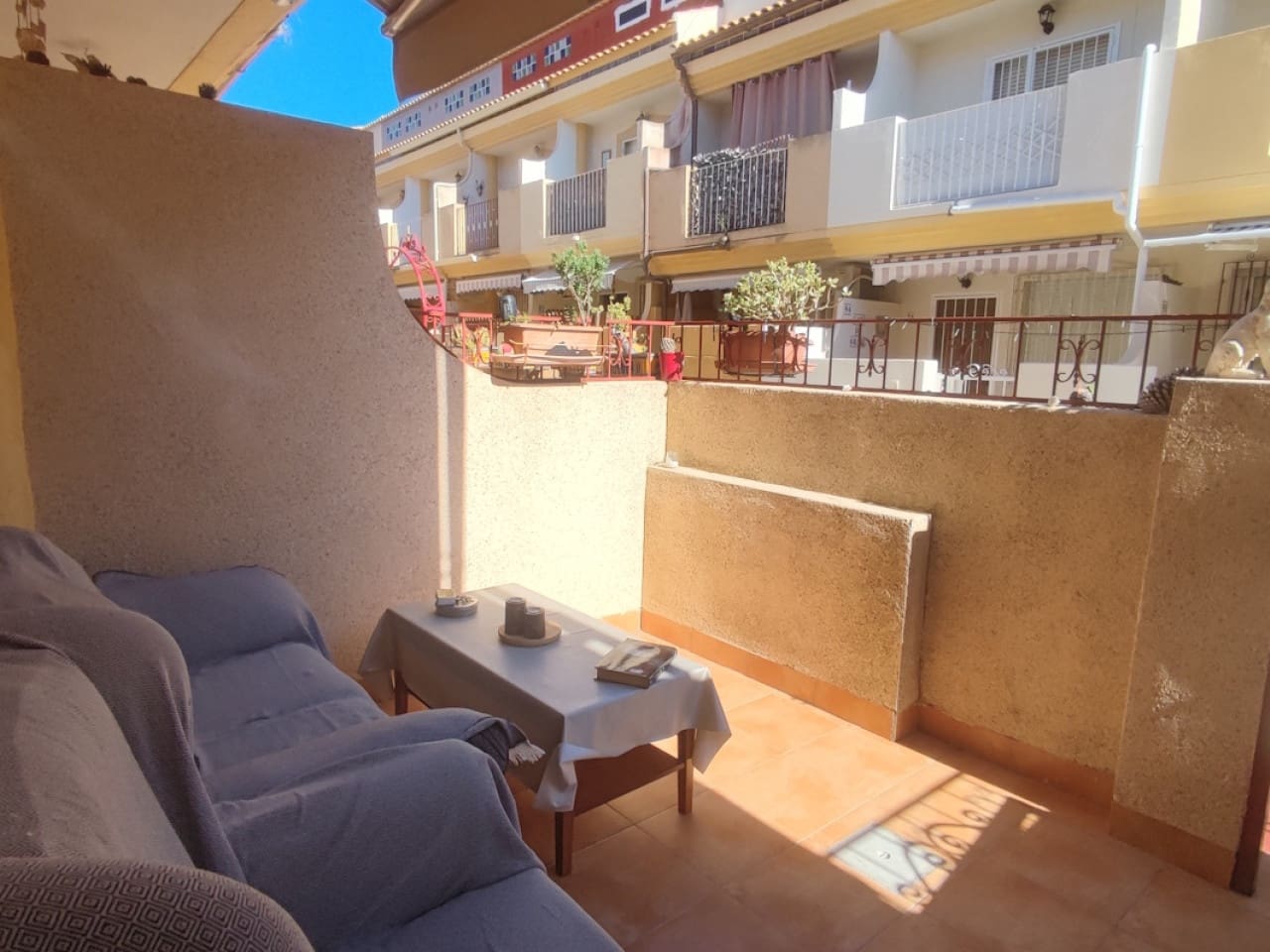 3 chambre Maison de Ville à vendre à Playa Flamenca avec piscine garage - 220 000 € (Ref: 10102591)