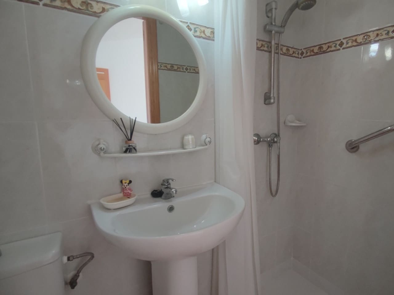 3 chambre Maison de Ville à vendre à Playa Flamenca avec piscine garage - 220 000 € (Ref: 10102591)