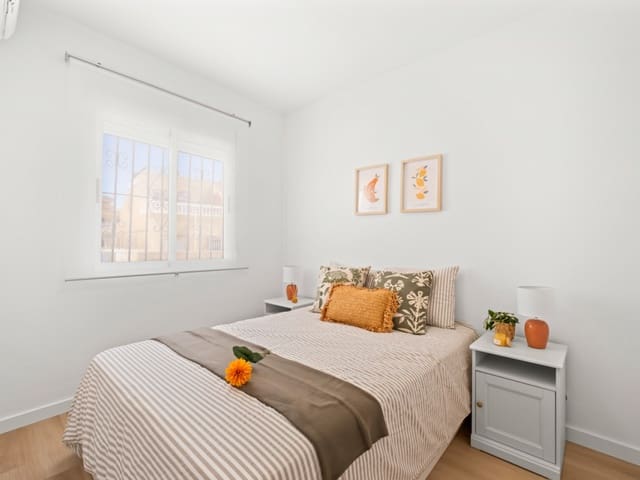 2 soverom Hus til salgs i Orihuela Costa, Orihuela med svømmebasseng garasje - € 229 800 (Ref: 10144725)