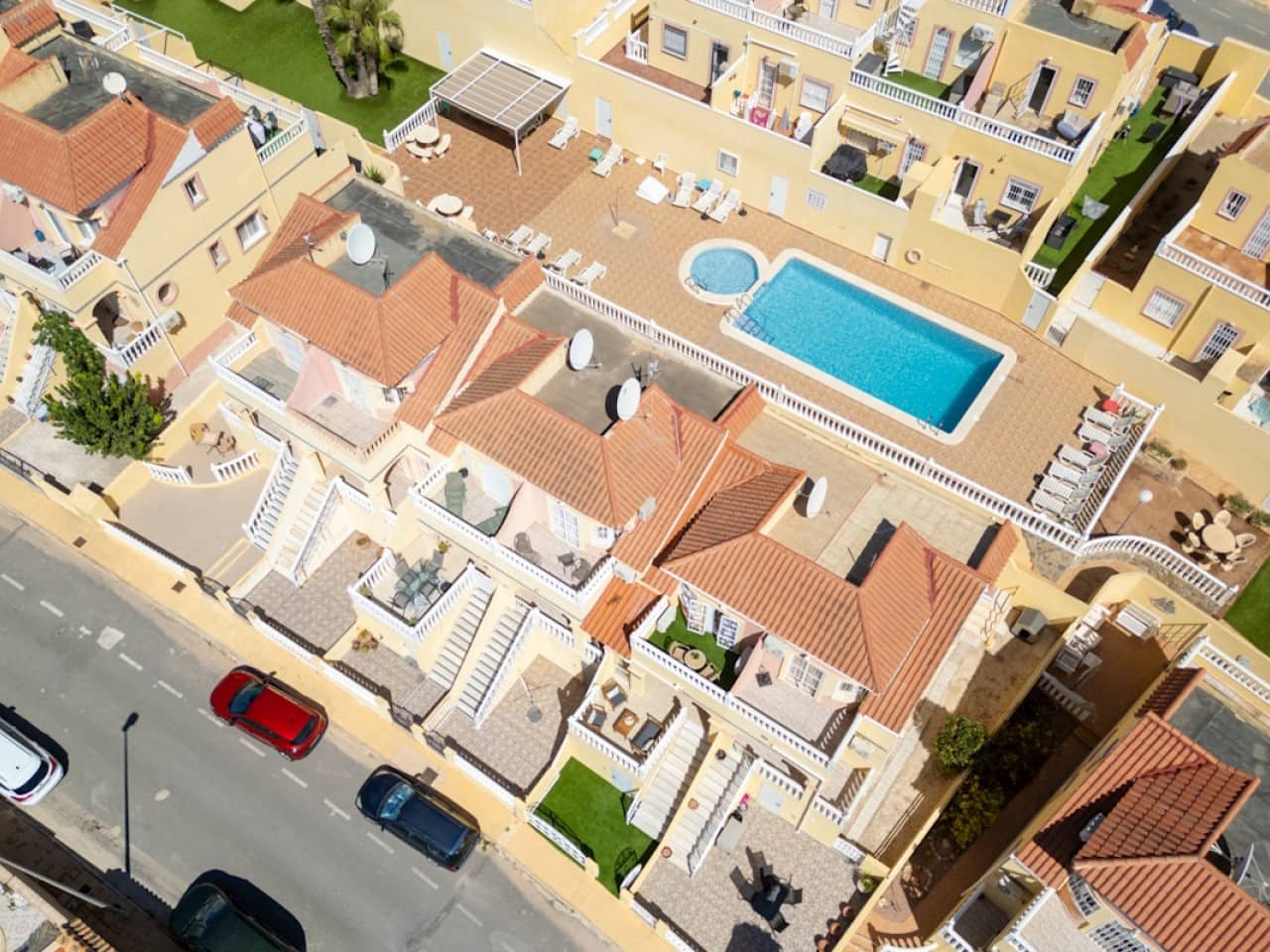 2 soverom Hus til salgs i Orihuela Costa med svømmebasseng garasje - € 229 800 (Ref: 10144725)