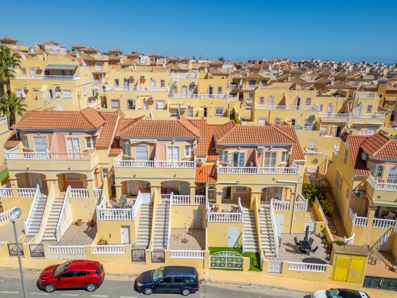 2 soverom Hus til salgs i Orihuela Costa med svømmebasseng garasje - € 229 800 (Ref: 10144725)