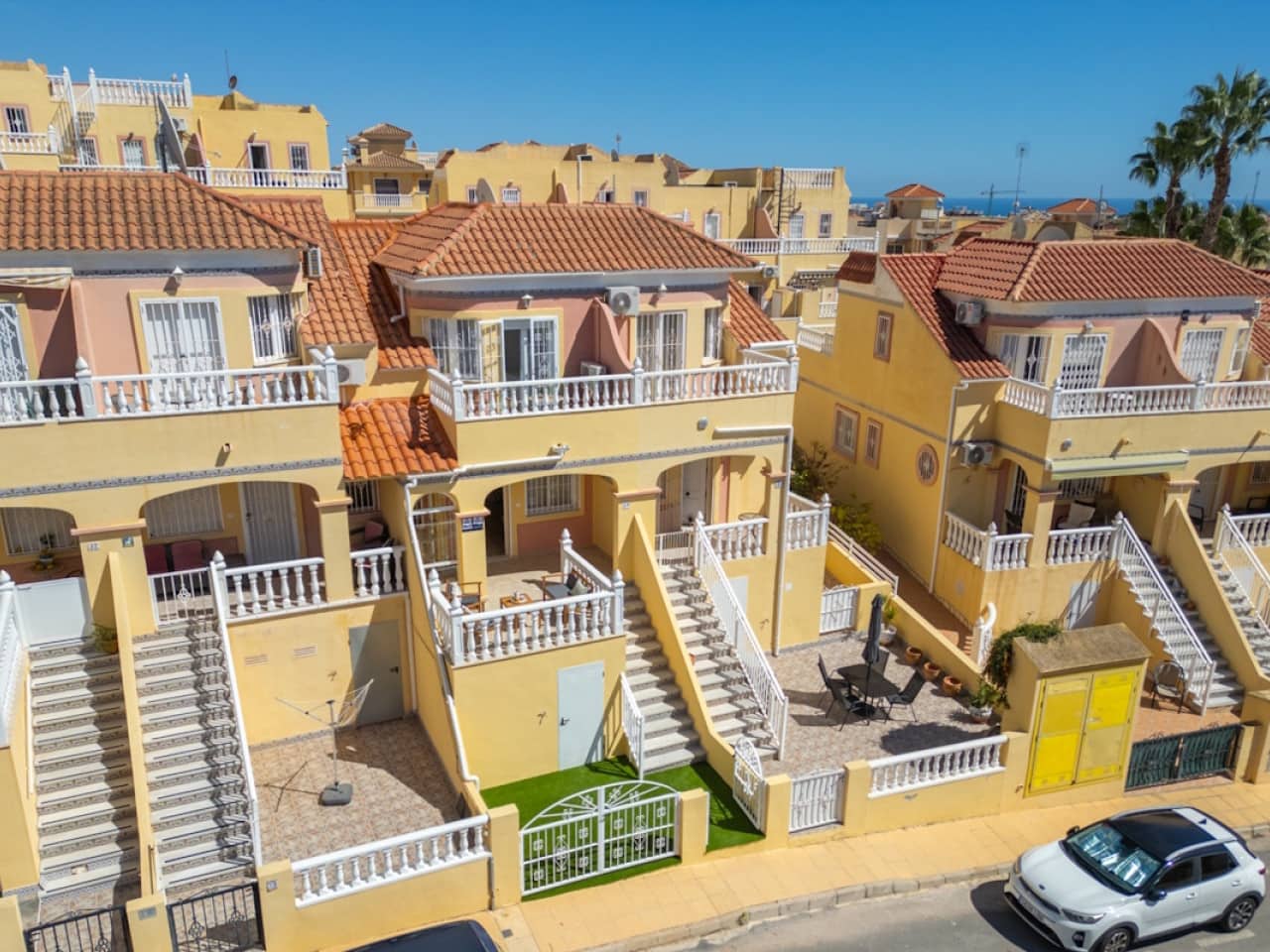 2 soverom Hus til salgs i Orihuela Costa med svømmebasseng garasje - € 229 800 (Ref: 10144725)