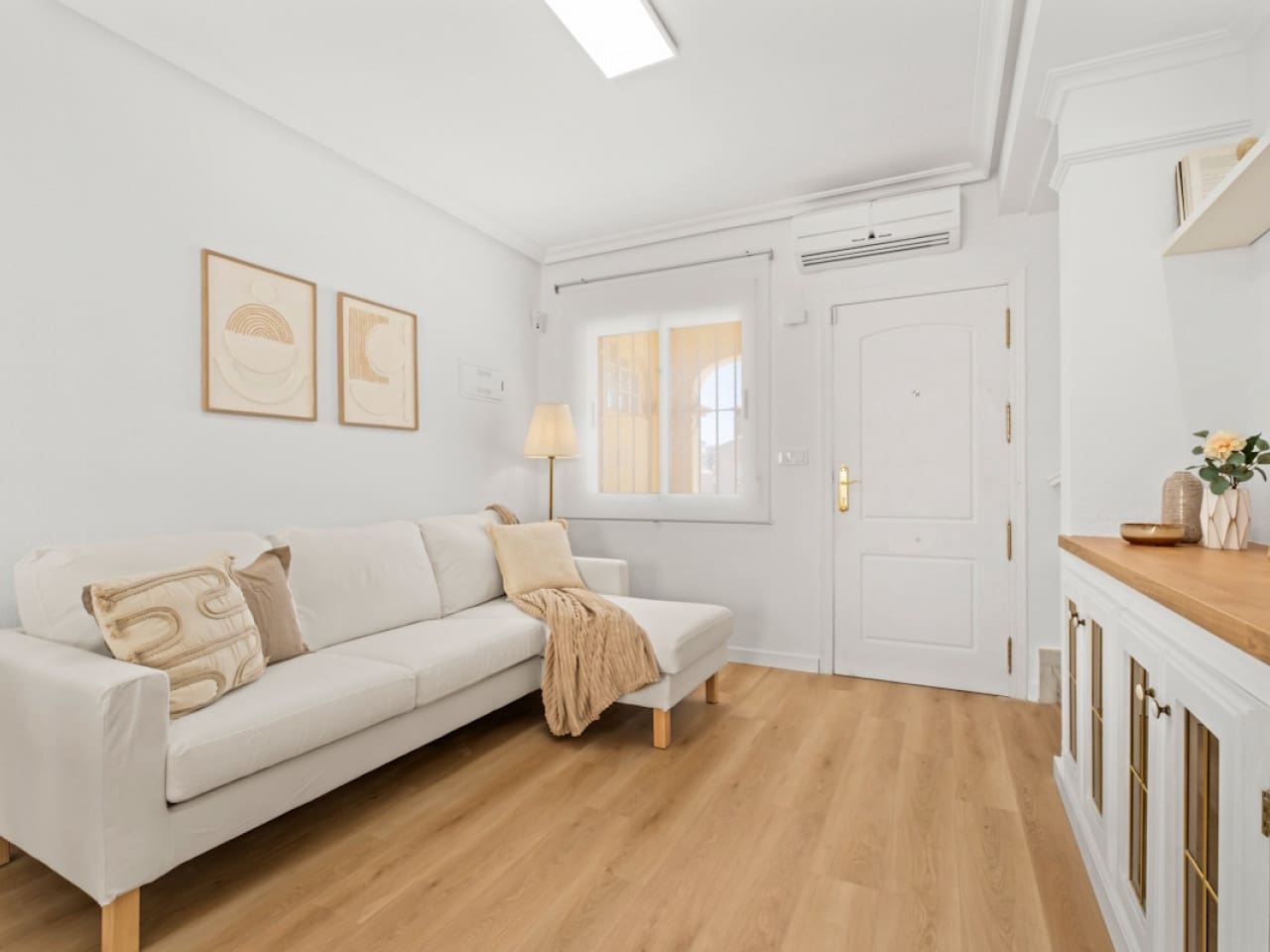 2 soverom Hus til salgs i Orihuela Costa med svømmebasseng garasje - € 229 800 (Ref: 10144725)