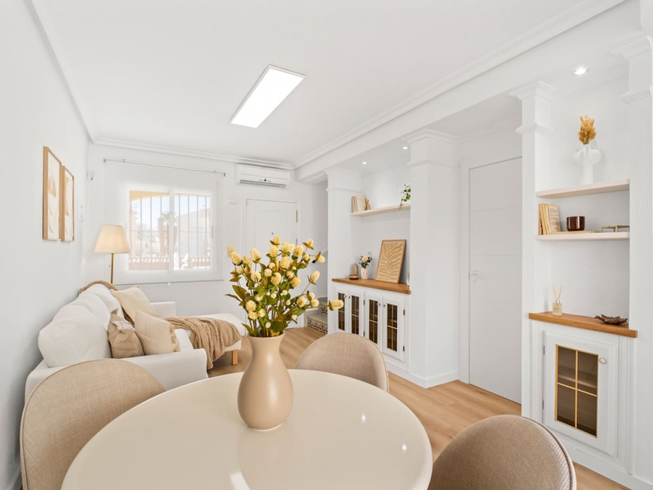 2 soverom Hus til salgs i Orihuela Costa med svømmebasseng garasje - € 229 800 (Ref: 10144725)