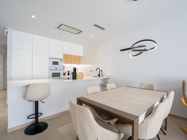 Apartamento de 3 habitaciones en El Raso, Guardamar del Segura en venta con piscina garaje - 398.000 € (Ref: 10155266)