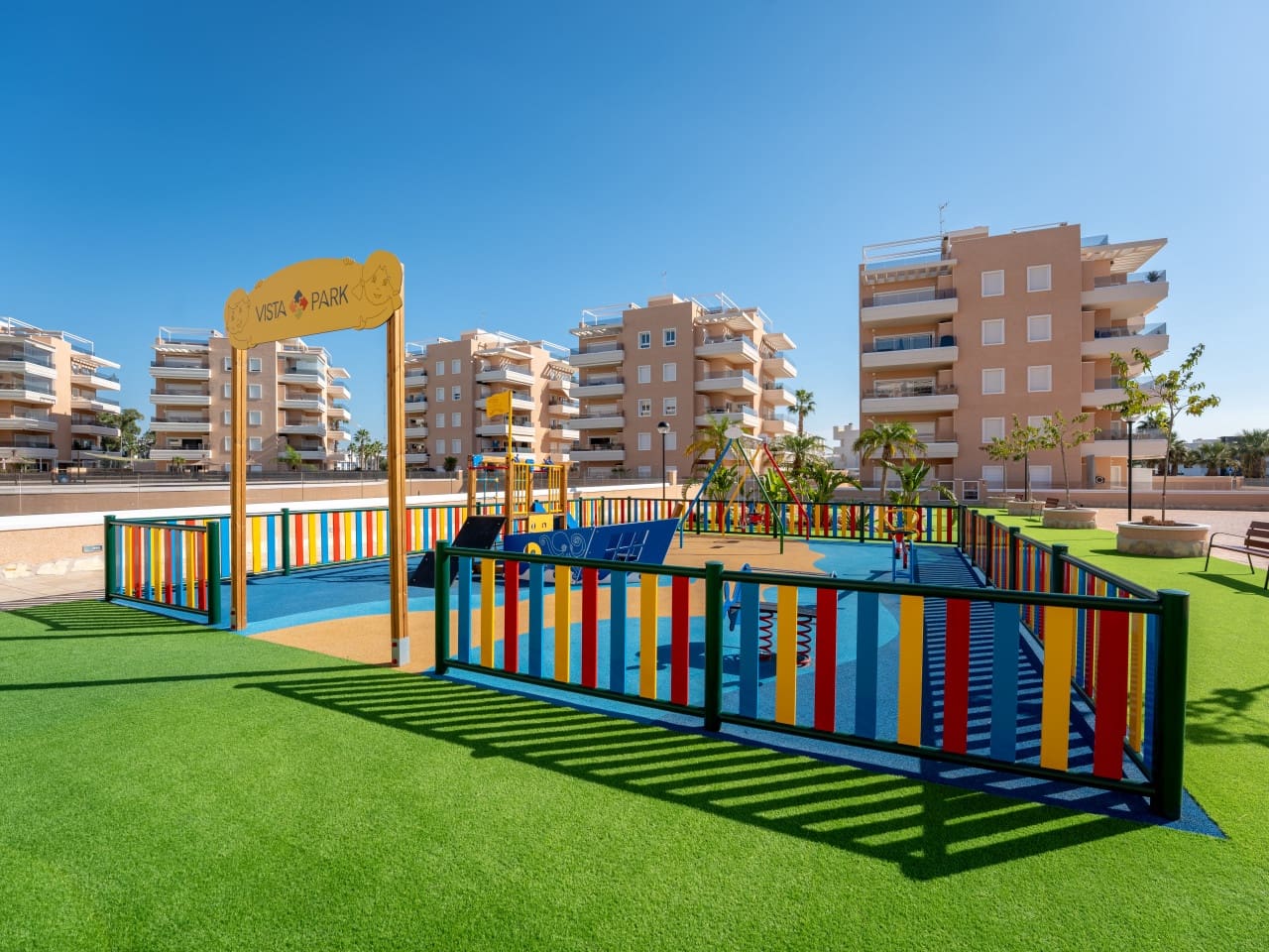3 soveværelse Lejlighed til salg i El Raso med swimmingpool garage - € 398.000 (Ref: 10155266)