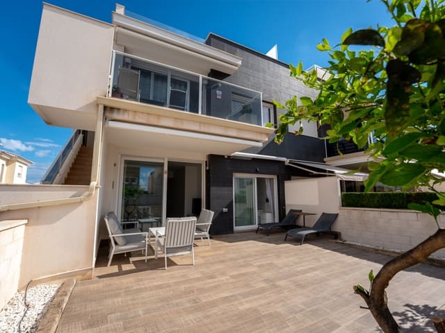3 chambre Villa/Maison Mitoyenne à vendre à Torrevieja avec piscine garage - 299 900 € (Ref: 10162273)