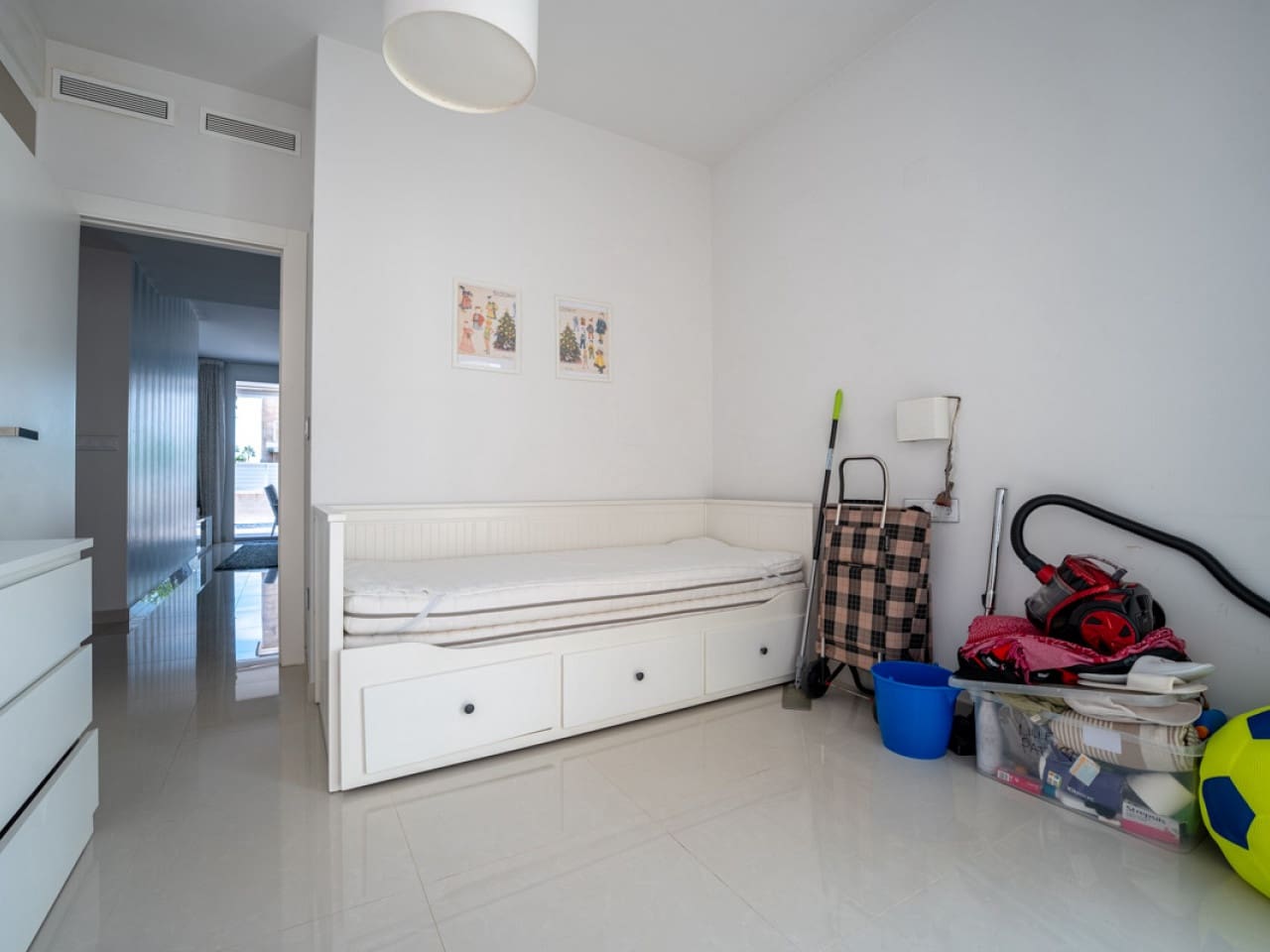 3 sovrum Radhus till salu i Torrevieja med pool garage - 299 900 € (Ref: 10162273)