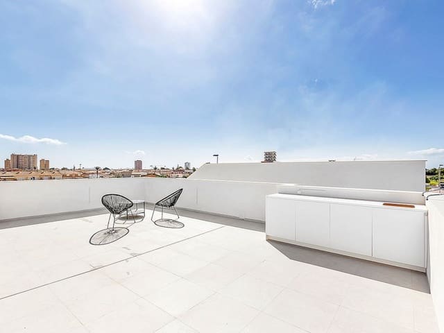 3 chambre Villa/Maison à vendre à Los Alcázares avec piscine garage - 439 000 € (Ref: 10166660)