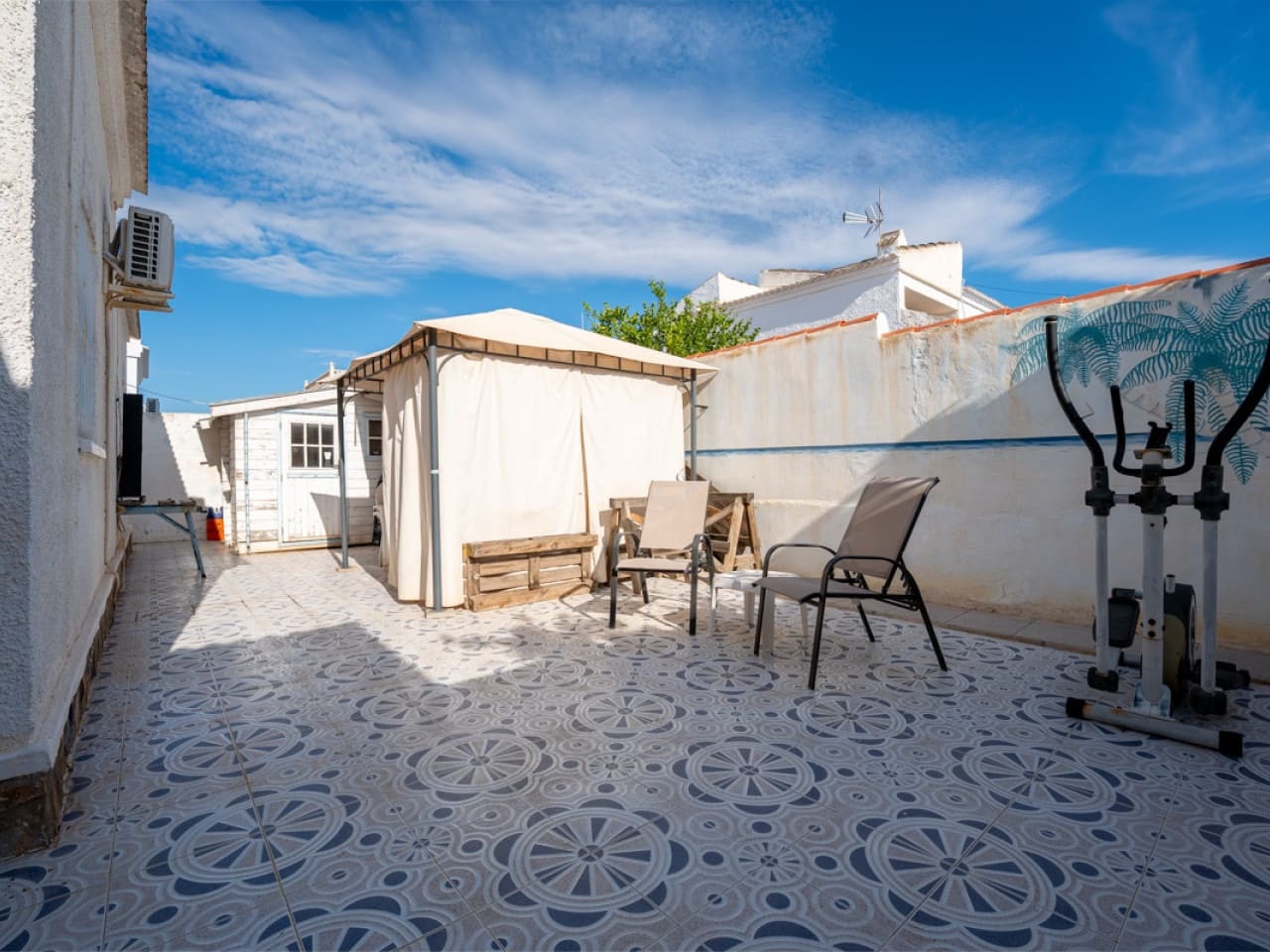 3 soveværelse Villa til salg i San Luis med swimmingpool garage - € 330.000 (Ref: 10168720)