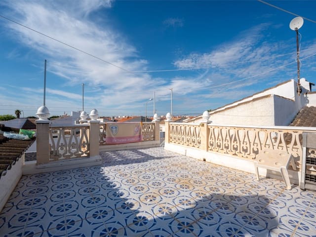 3 soveværelse Villa til salg i San Luis, Torrevieja med swimmingpool garage - € 330.000 (Ref: 10168720)