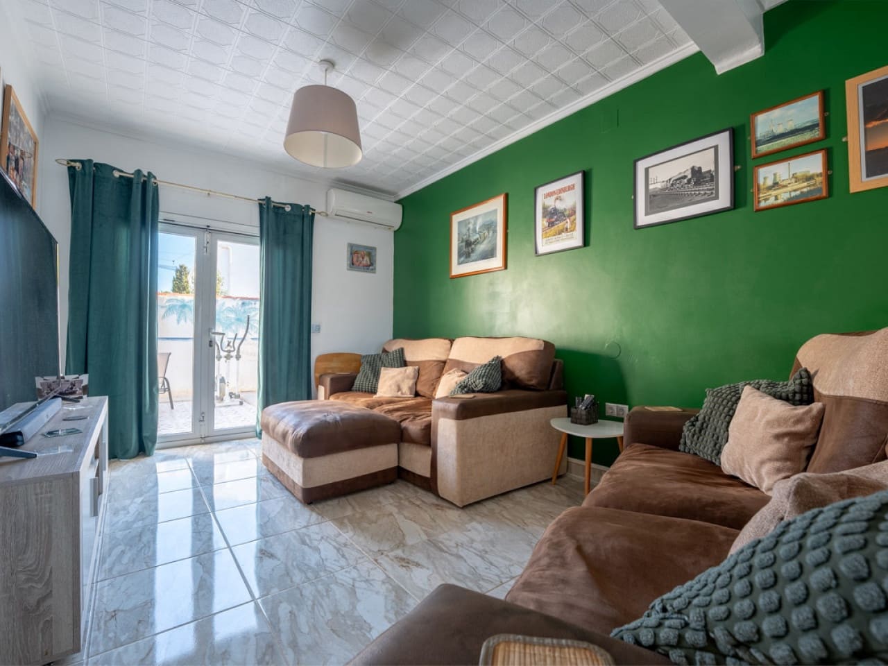 3 soveværelse Villa til salg i San Luis med swimmingpool garage - € 330.000 (Ref: 10168720)