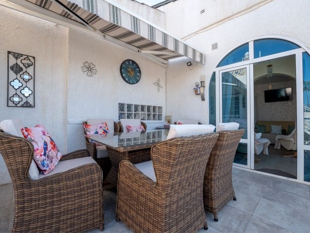 3 soveværelse Villa til salg i San Luis, Torrevieja med swimmingpool garage - € 330.000 (Ref: 10168720)