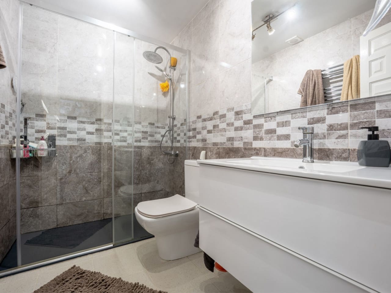 3 soveværelse Villa til salg i San Luis med swimmingpool garage - € 330.000 (Ref: 10168720)