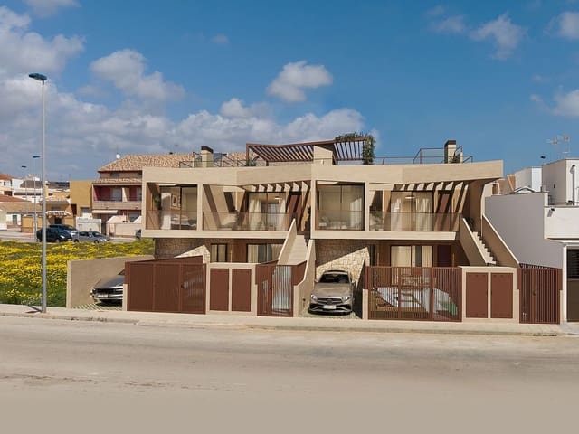 3 soverom Rekkehus til salgs i San Pedro del Pinatar med svømmebasseng garasje - € 342 900 (Ref: 10184898)