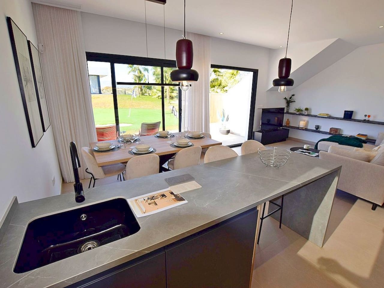 3 makuuhuone Huvila myytävänä paikassa Alhama de Murcia mukana uima-altaan - 305 900 € (Ref: 9318190)