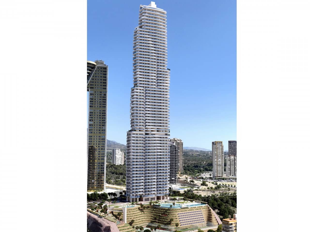 3 soveværelse Lejlighed til salg i Benidorm med swimmingpool - € 1.650.000 (Ref: 9318198)