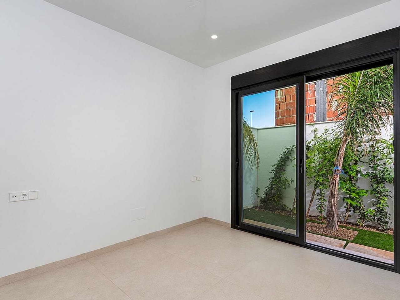 3 bedroom Terraced Villa for sale in Pilar de la Horadada with pool - € 339,900 (Ref: 9318216)