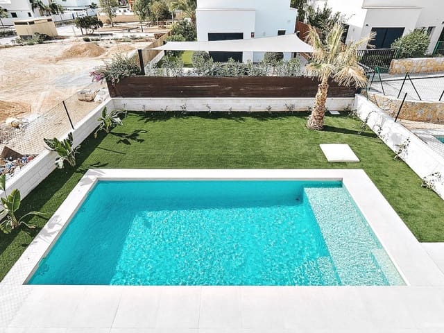 3 bedroom Villa for sale in Los Montesinos with pool - € 439,000 (Ref: 9318220)