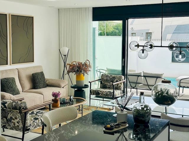 3 bedroom Villa for sale in San Pedro del Pinatar with pool - € 465,000 (Ref: 9318232)