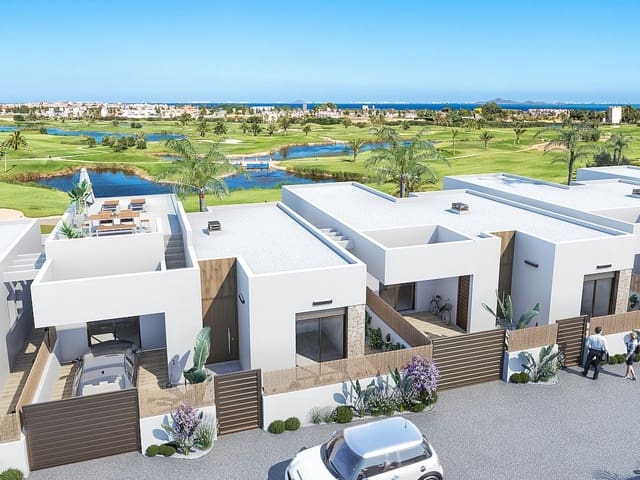 3 bedroom Villa for sale in Los Alcázares with pool - € 599,000 (Ref: 9318242)