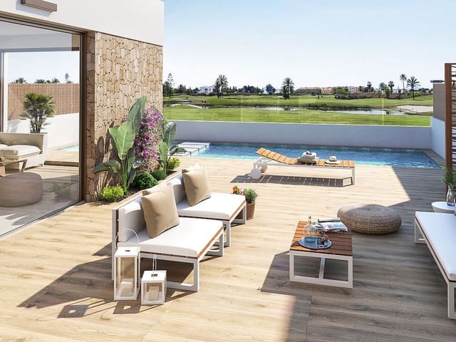 3 bedroom Villa for sale in Los Alcázares with pool - € 599,000 (Ref: 9318242)