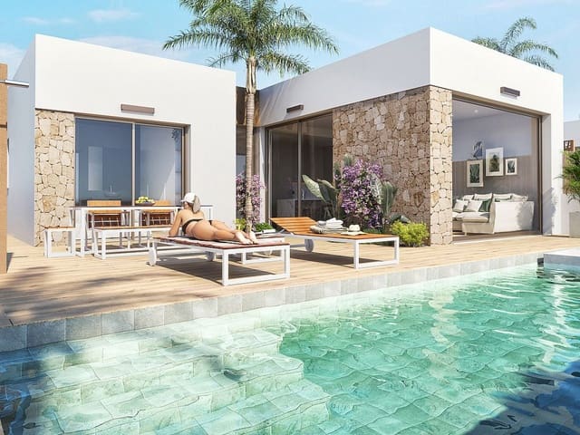 3 bedroom Villa for sale in Los Alcázares with pool - € 599,000 (Ref: 9318242)