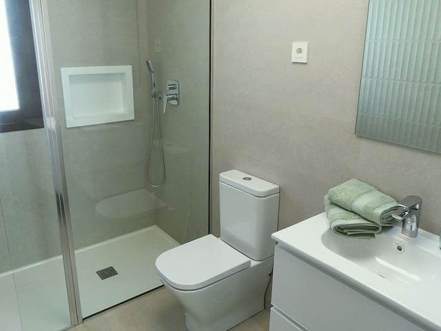 3 quarto Casa em Banda para venda em Pilar de la Horadada com piscina - 344 900 € (Ref: 9318261)