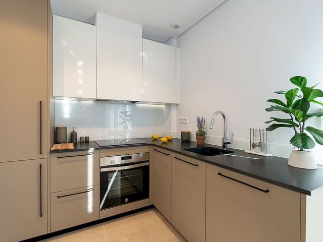 3 sypialnia Willa na sprzedaż w La Marina, Elche / Elx z basenem - 459 000 € (Ref: 9318263)