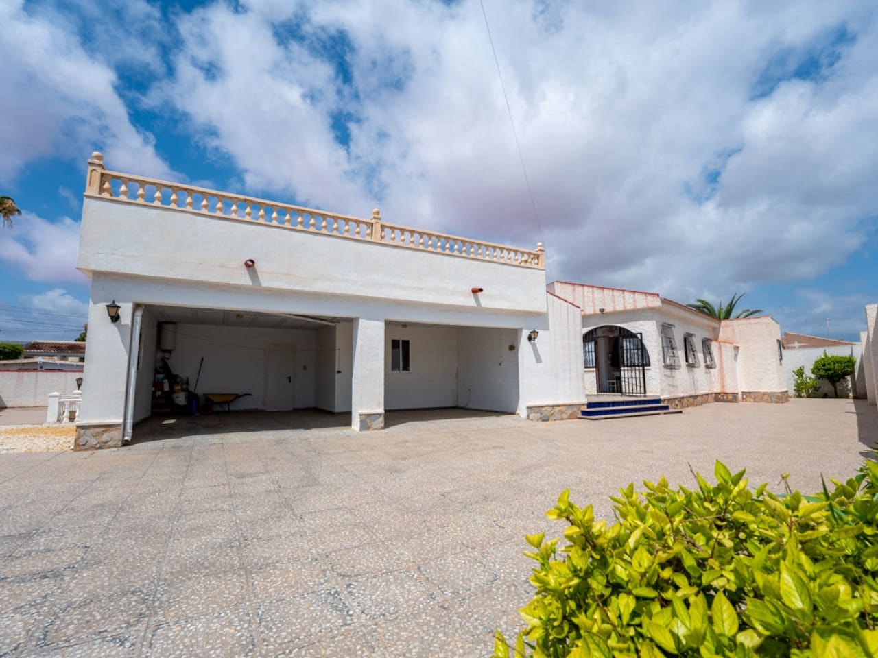 3 sovrum Villa till salu i La Siesta med pool - 399 000 € (Ref: 9318270)