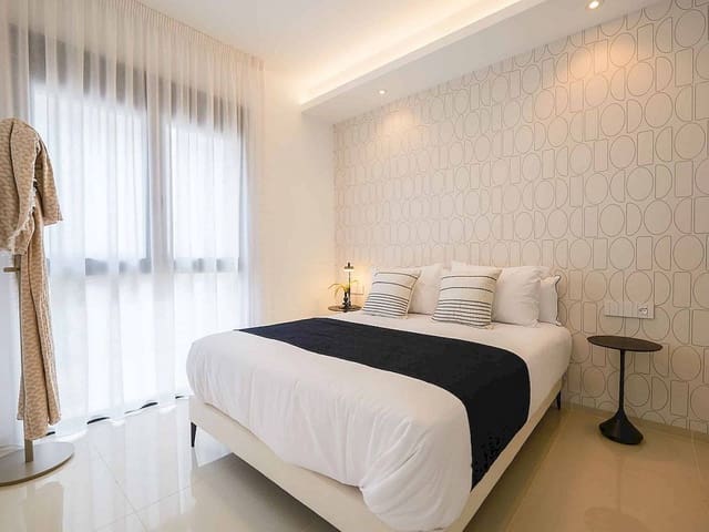 3 camera da letto Villa in vendita in Doña Pepa, Rojales con piscina - 852.460 € (Rif: 9318272)