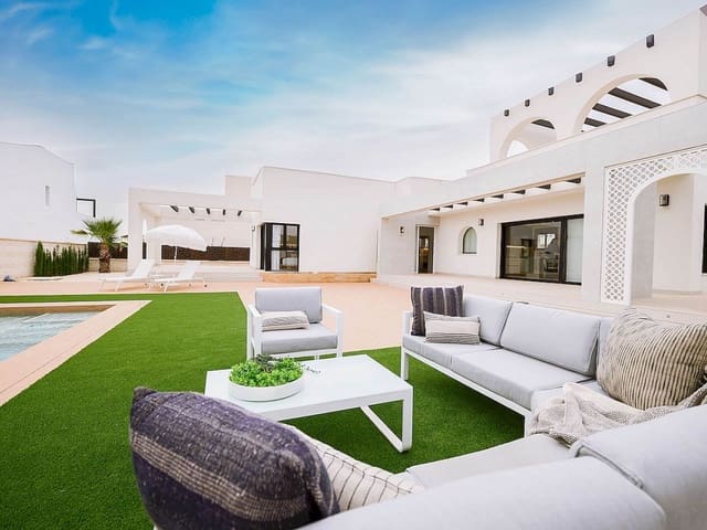 3 camera da letto Villa in vendita in Doña Pepa, Rojales con piscina - 852.460 € (Rif: 9318272)