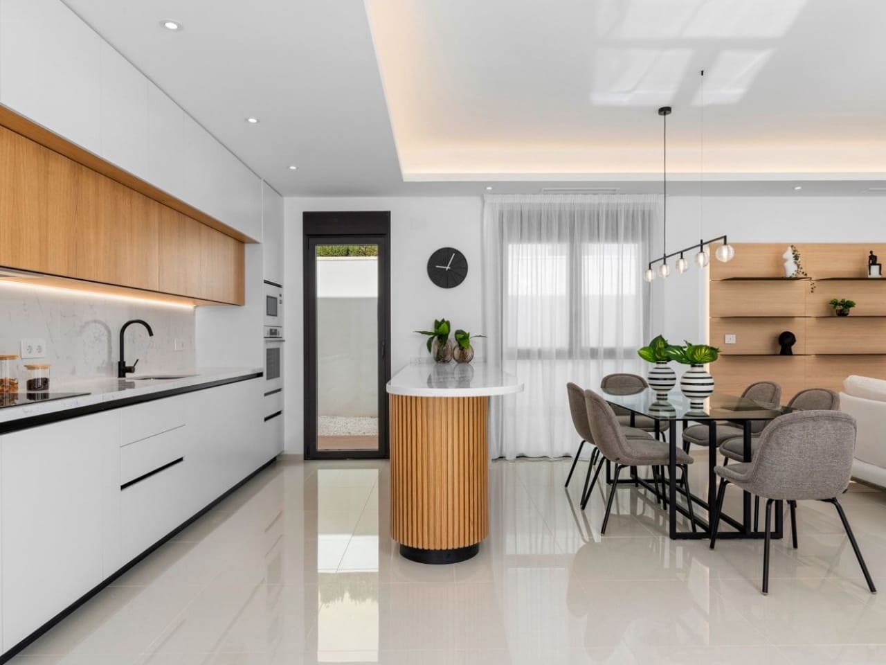 3 makuuhuone Huvila myytävänä paikassa Dona Pepa mukana uima-altaan - 766 380 € (Ref: 9318276)