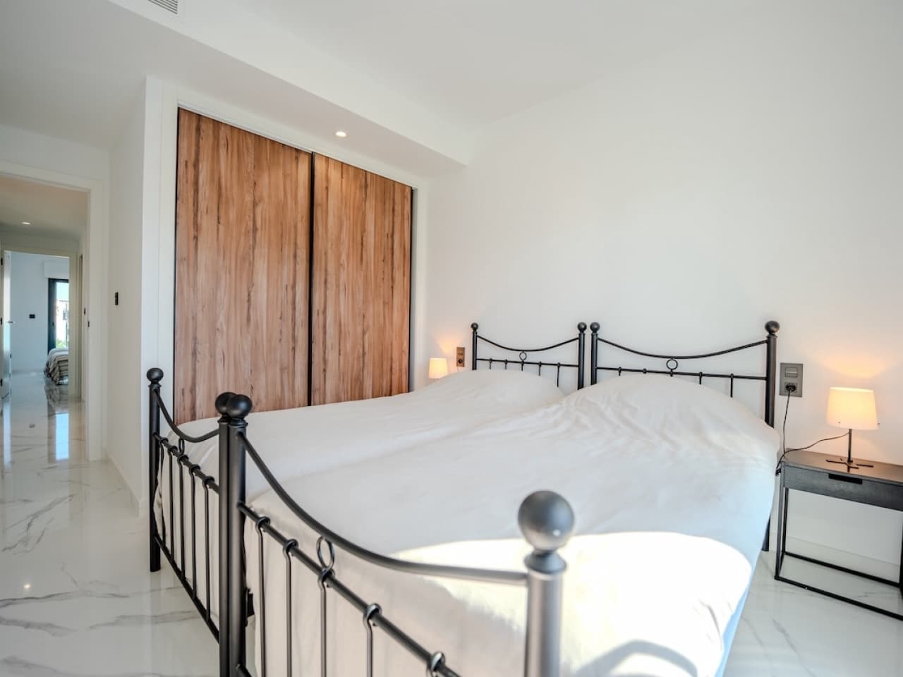 3 makuuhuone Huoneisto myytävänä paikassa El Raso mukana uima-altaan - 309 000 € (Ref: 9318288)