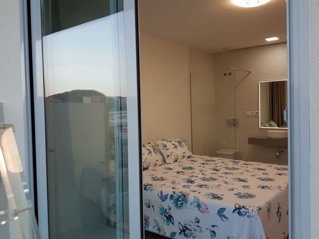 1 bedroom Apartment for sale in Benidorm with pool - € 275,000 (Ref: 9318289)