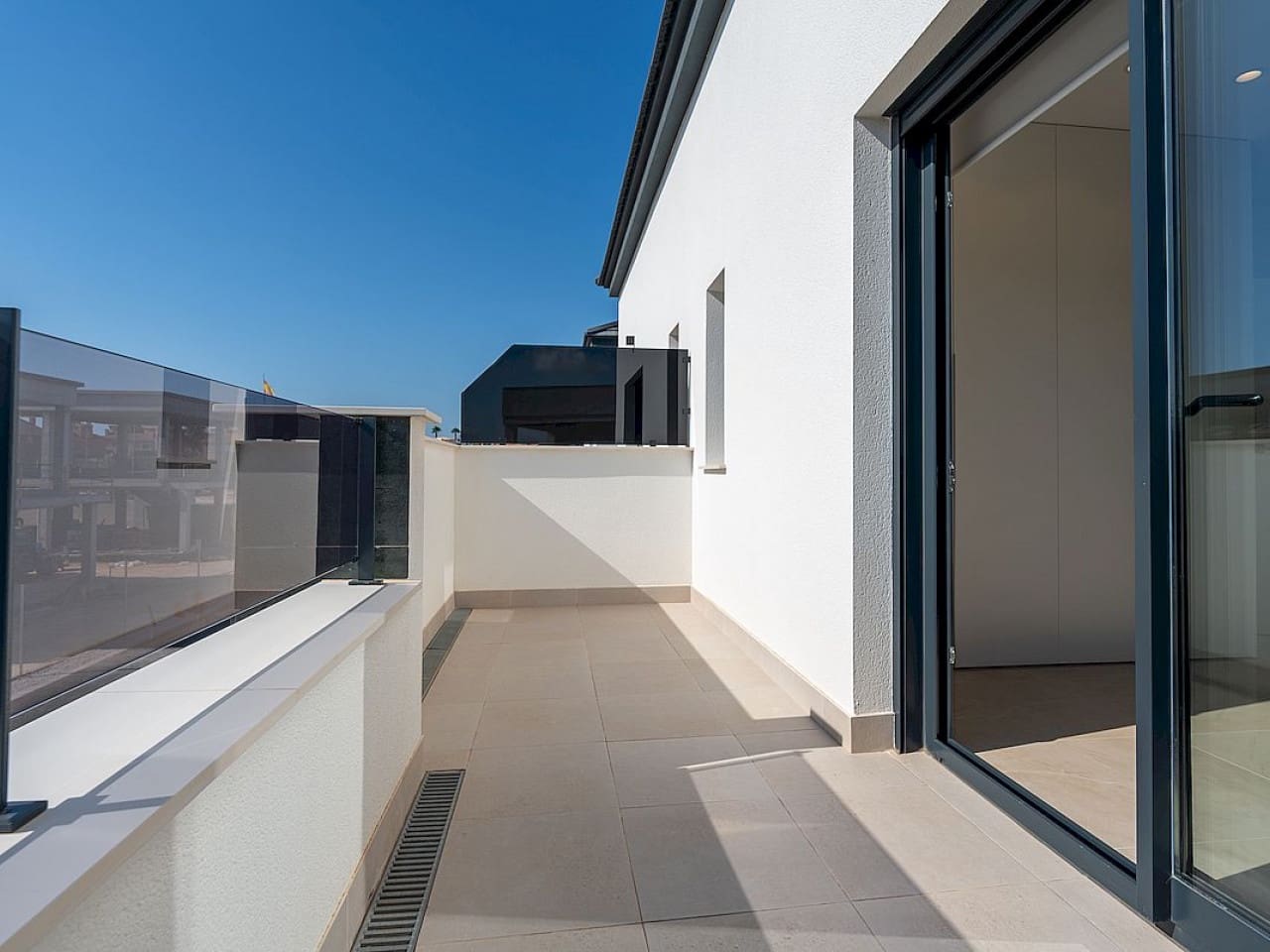 3 soveværelse Villa til salg i Gran Alacant med swimmingpool - € 350.000 (Ref: 9318294)