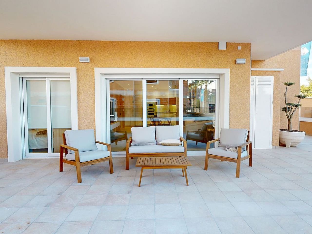 3 bedroom Apartment for sale in El Raso with pool - € 299,900 (Ref: 9318323)