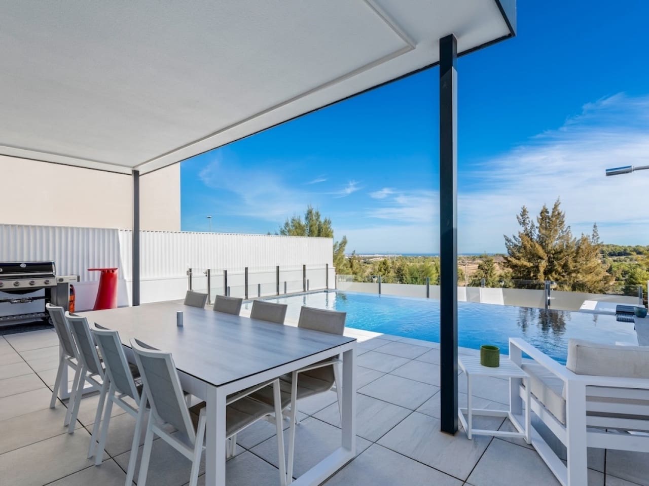 4 bedroom Villa for sale in San Miguel de Salinas with pool - € 695,000 (Ref: 9318332)