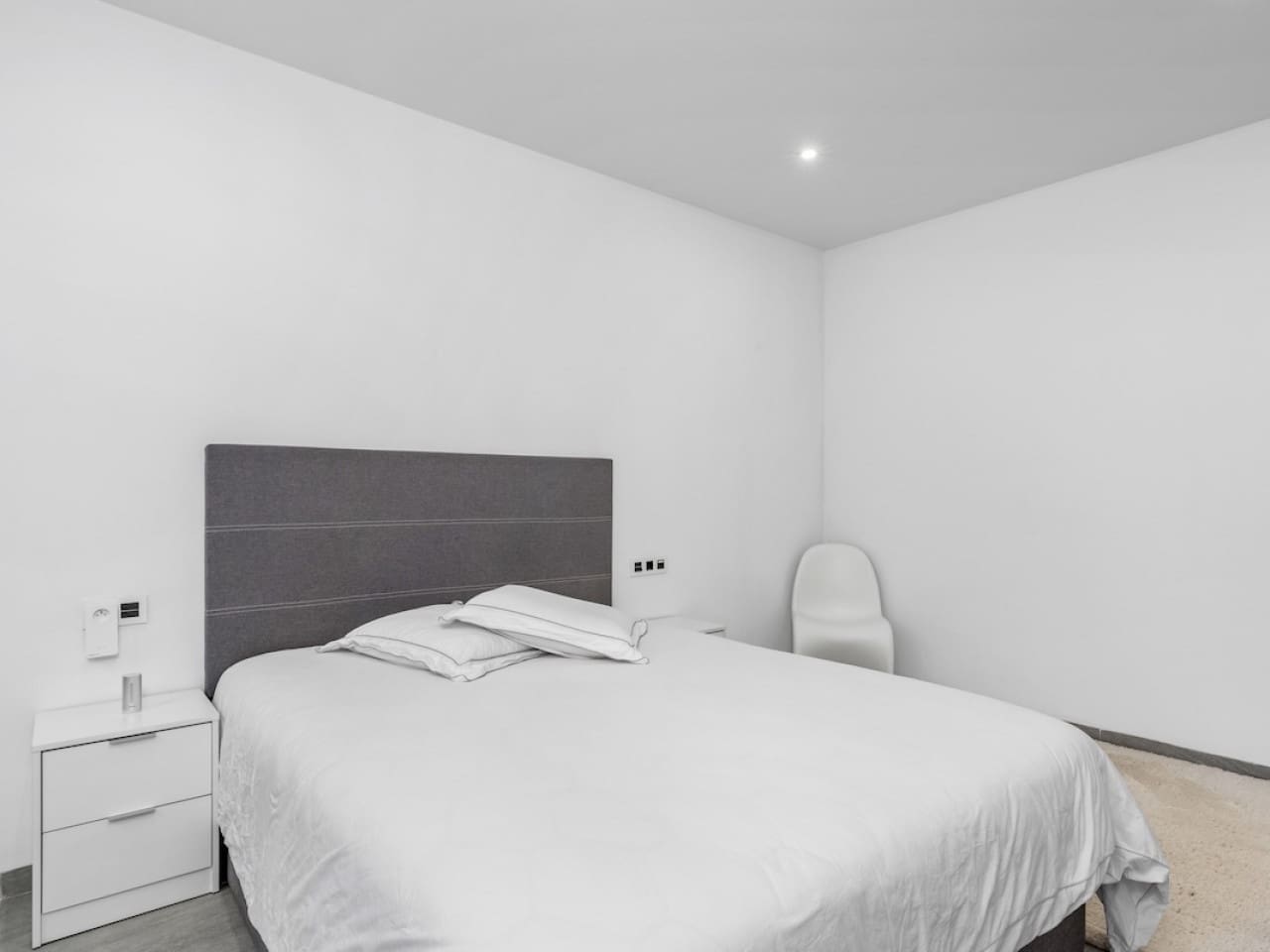 4 bedroom Villa for sale in San Miguel de Salinas with pool - € 695,000 (Ref: 9318332)