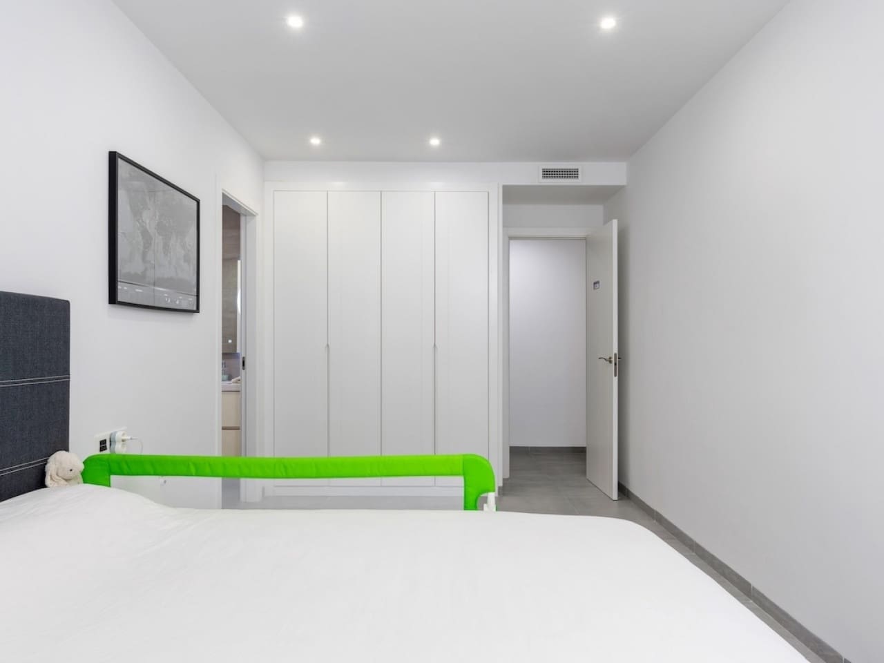 4 bedroom Villa for sale in San Miguel de Salinas with pool - € 695,000 (Ref: 9318332)