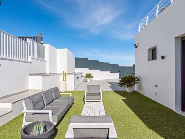 4 sypialnia Willa na sprzedaż w San Miguel de Salinas z basenem - 695 000 € (Ref: 9318332)