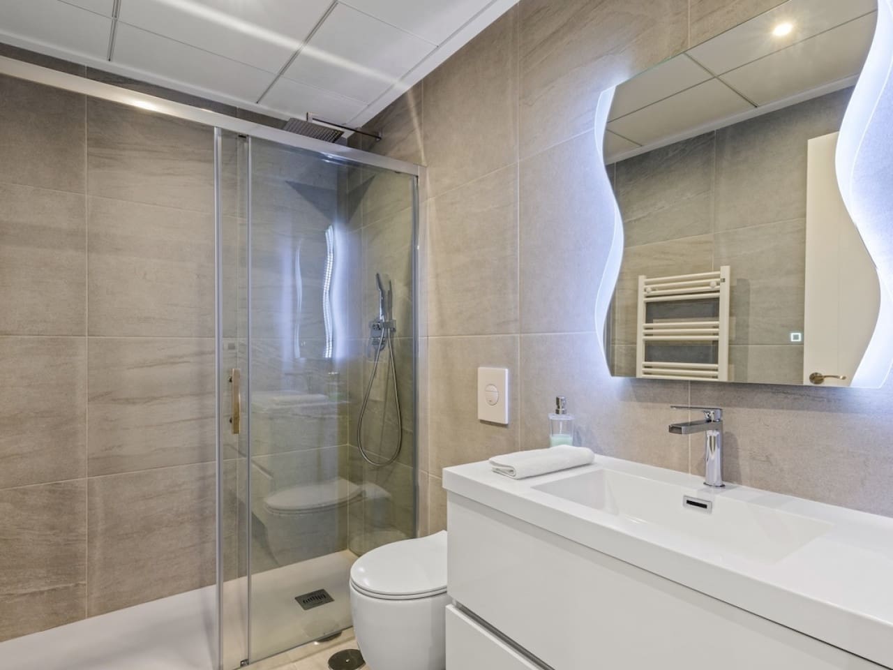 4 bedroom Villa for sale in San Miguel de Salinas with pool - € 695,000 (Ref: 9318332)