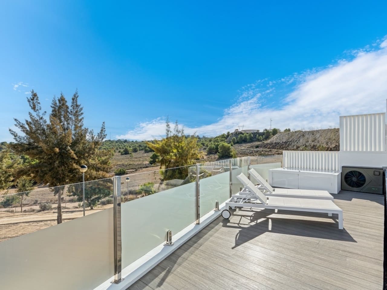 4 bedroom Villa for sale in San Miguel de Salinas with pool - € 695,000 (Ref: 9318332)