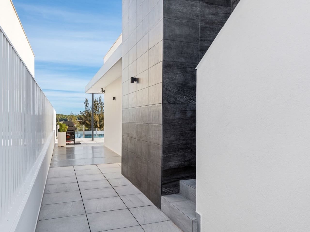 4 bedroom Villa for sale in San Miguel de Salinas with pool - € 695,000 (Ref: 9318332)