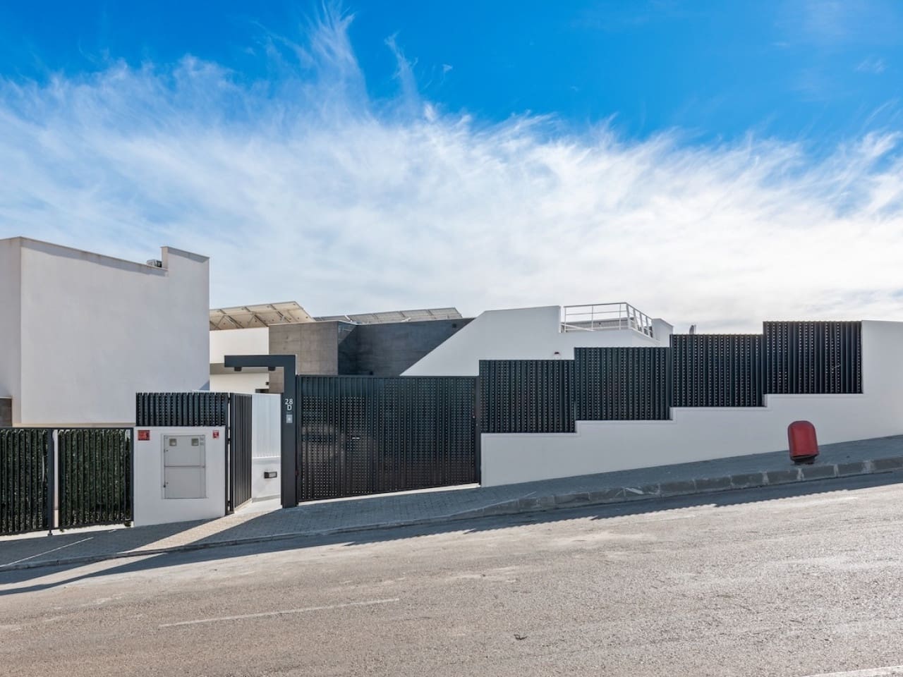 4 bedroom Villa for sale in San Miguel de Salinas with pool - € 695,000 (Ref: 9318332)